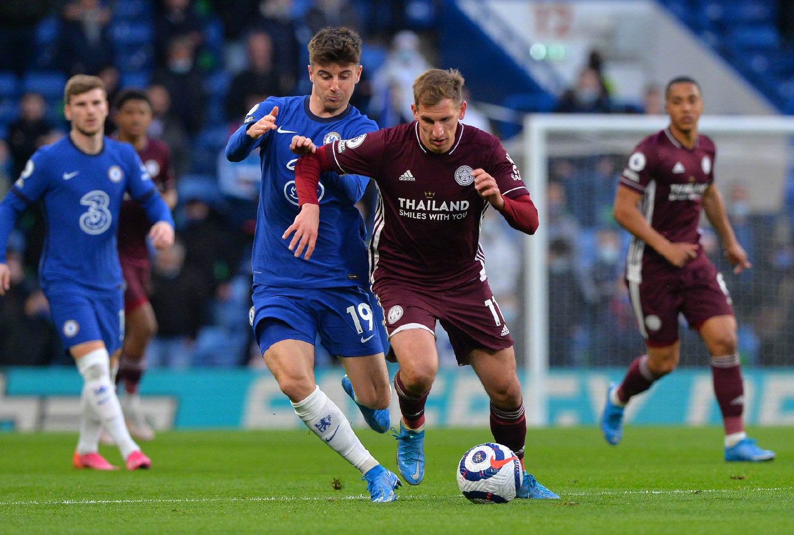 新掌门刚接手成都蓉城！就直接搞定三笔重量级签约，值得期待